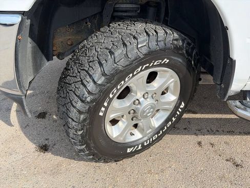 Used 2021 RAM 2500 Big Horn w/ Level 1 Equipment Group AWD/4WD image 17