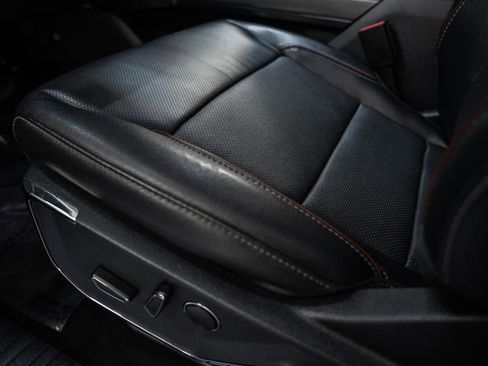 Certified 2023 Ford F150 Lariat w/ Equipment Group 502A High image 48