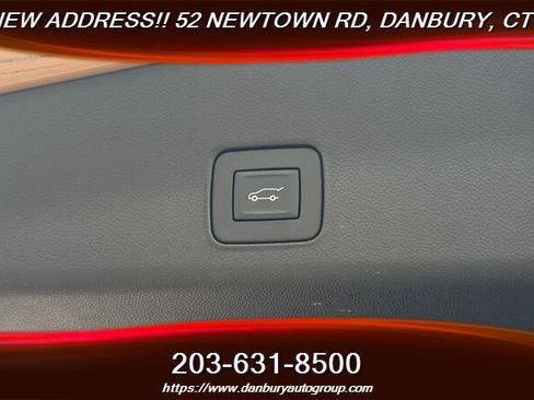 Used 2024 Chevrolet TrailBlazer RS w/ Convenience Package AWD/4WD image 38