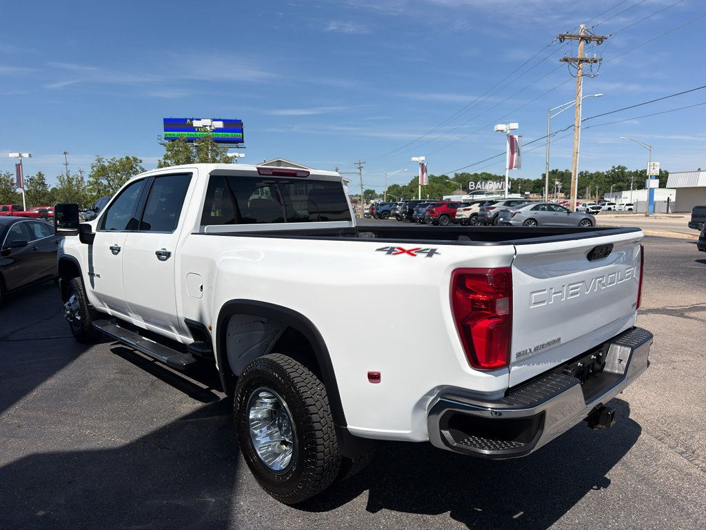 Used 2025 Chevrolet Silverado 3500 LTZ w/ LTZ Convenience Package AWD/4WD image 7