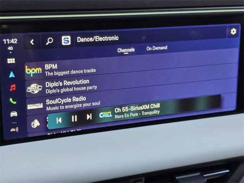 New 2024 Porsche Macan 4 Electric image 11