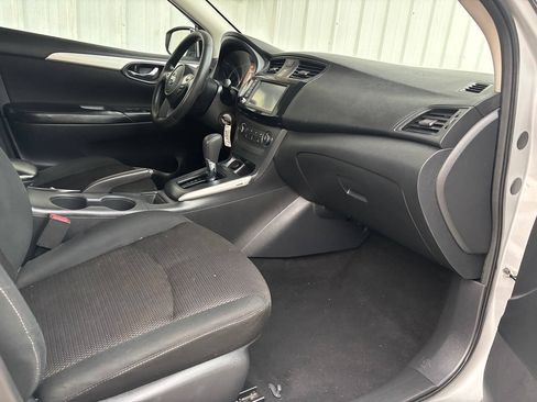 Used 2019 Nissan Sentra S FWD image 13