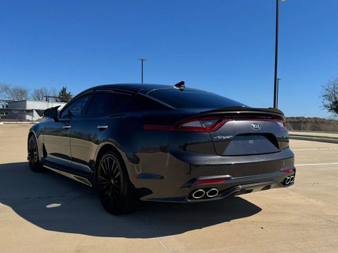 Used 2019 Kia Stinger Premium image 6