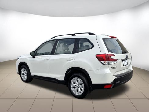 Used 2021 Subaru Forester AWD/4WD image 5