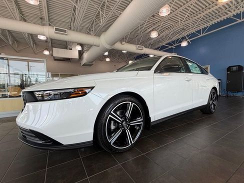 New 2026 Honda Accord SE image 23