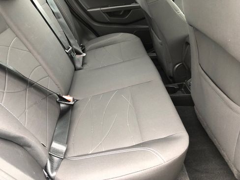 Used 2015 Ford Fiesta SE image 22