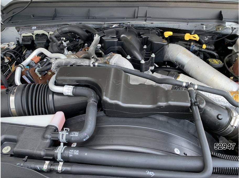 Used 2015 Ford F550 Luxury RWD image 13