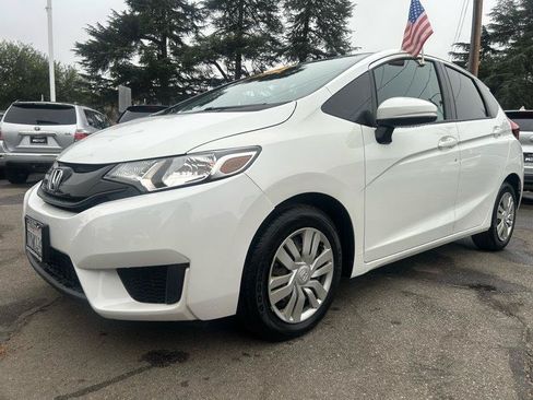 Used 2017 Honda Fit LX image 1