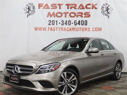 Used 2019 Mercedes-Benz C 300 4MATIC Sedan image 1