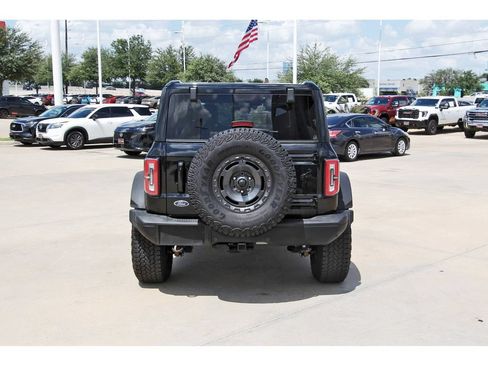 Used 2025 Ford Bronco Badlands w/ Sasquatch Package AWD/4WD image 6