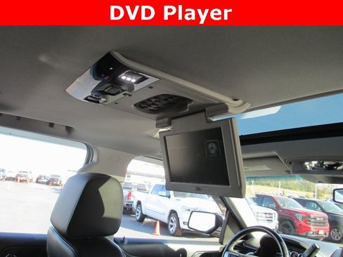 Used 2018 GMC Yukon SLT w/ Premium Edition image 14