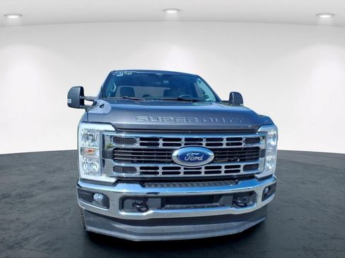 Used 2025 Ford F250 XLT AWD/4WD image 7
