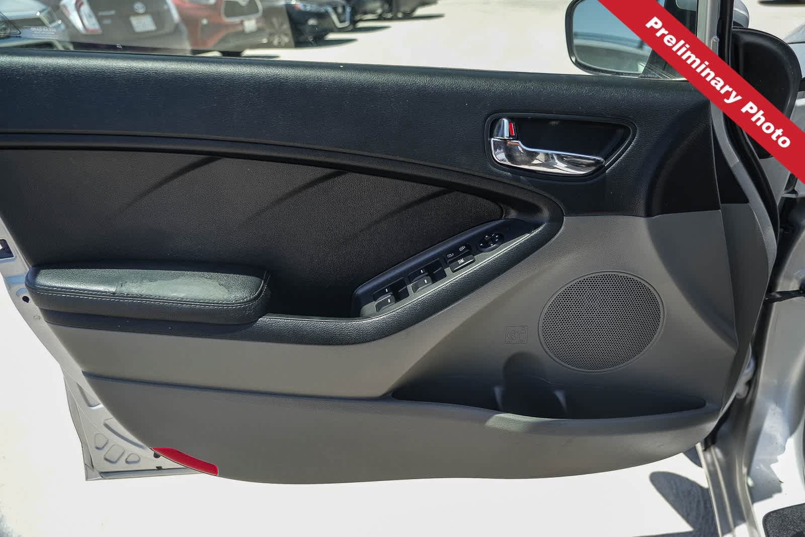 Used 2016 Kia Forte LX FWD image 32
