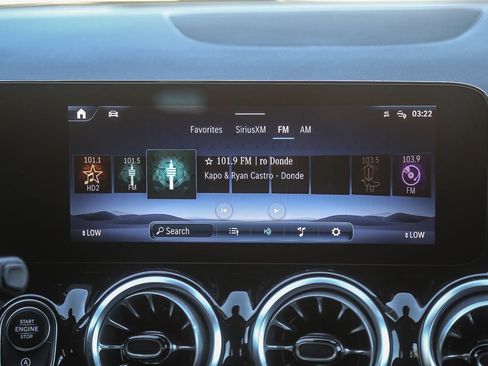 Certified 2025 Mercedes-Benz GLA 250 4MATIC image 12