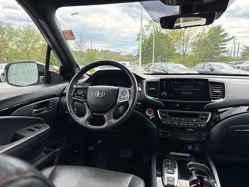 Used 2022 Honda Pilot Elite image 24