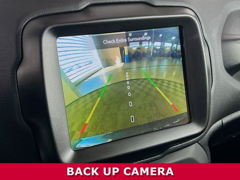 Used 2023 Jeep Renegade Trailhawk w/ Trailhawk Elite Group image 10