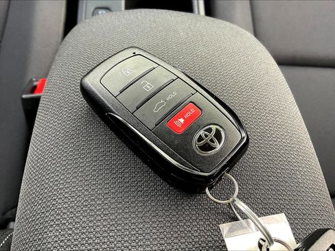 Used 2024 Toyota Corolla LE w/ LE Convenience Package image 13