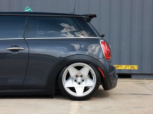 Used 2015 MINI Cooper S FWD image 26