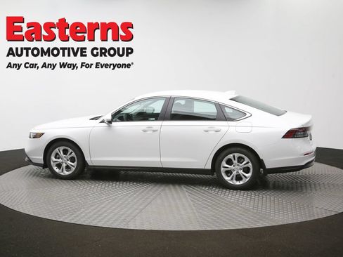 Used 2025 Honda Accord LX image 62