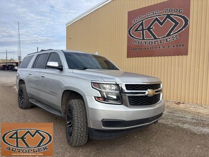 Used 2017 Chevrolet Suburban LT