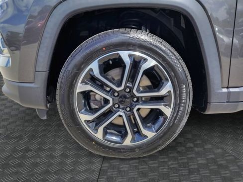 Used 2024 Jeep Compass Limited AWD/4WD image 13