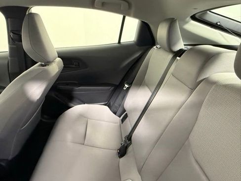 Used 2026 Toyota Prius LE image 38