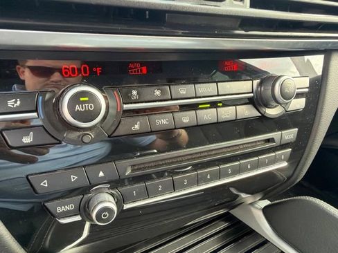 Used 2019 BMW X6 xDrive50i w/ M Sport Package AWD/4WD image 19
