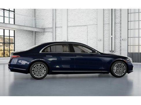 New 2026 Mercedes-Benz S 580 4MATIC Sedan image 17
