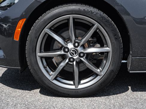 Used 2016 MAZDA MX-5 Miata Grand Touring RWD image 13