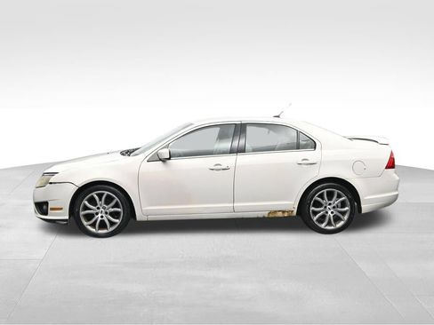 Used 2012 Ford Fusion SE FWD image 2