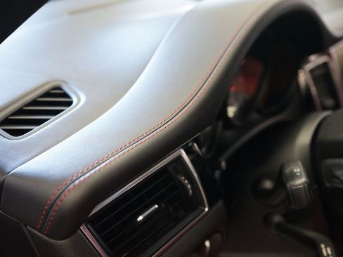 Used 2015 Porsche Macan S w/ Premium Package Plus image 31