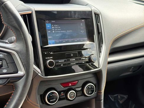 Certified 2021 Subaru Crosstrek 2.0i Premium w/ Moonroof Package AWD/4WD image 23