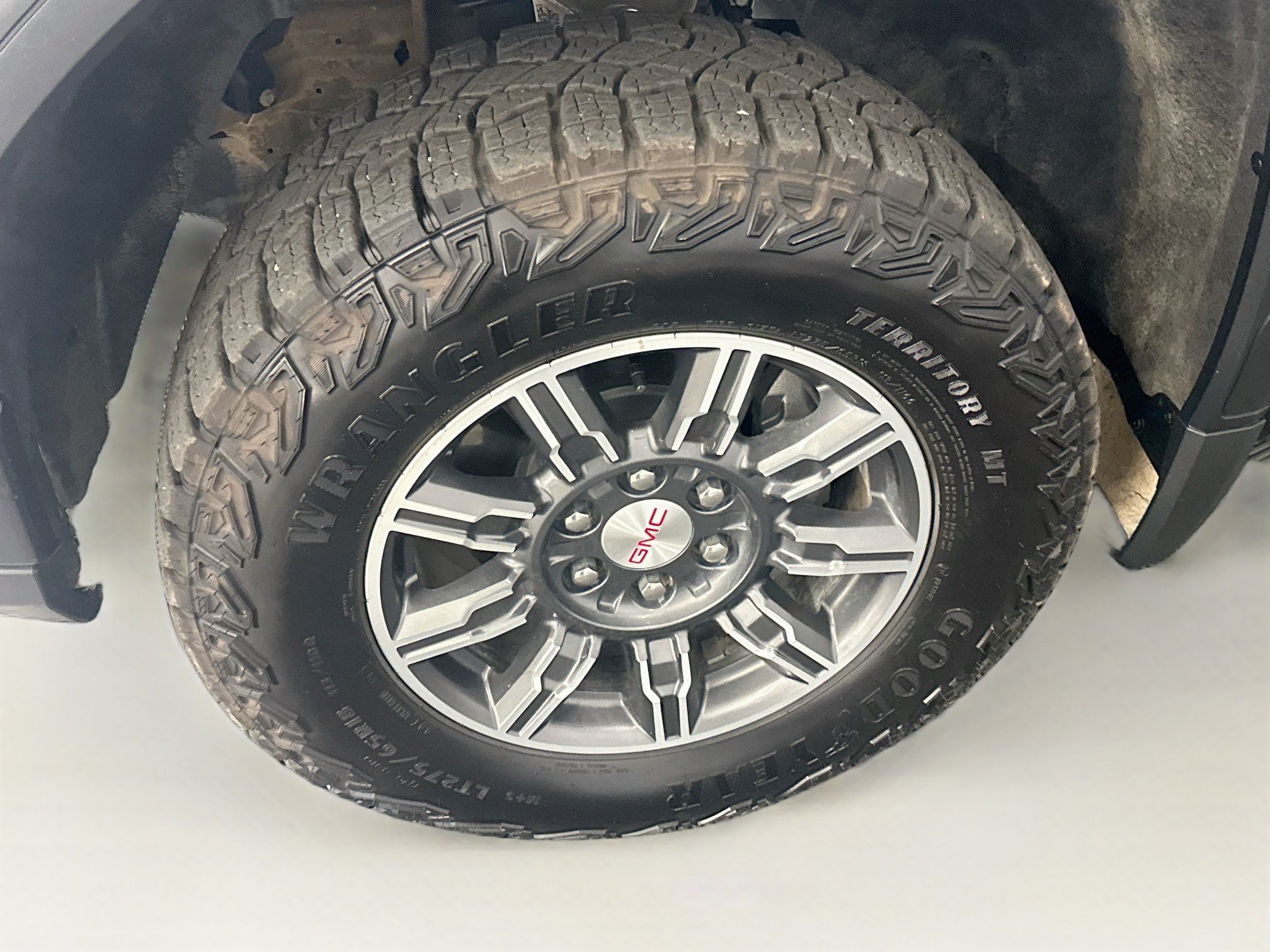 Used 2026 GMC Sierra 1500 AT4 AWD/4WD image 11