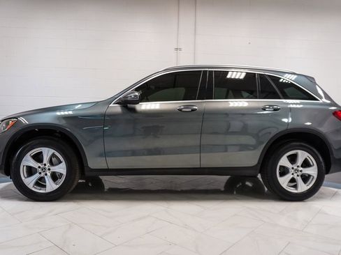 Used 2018 Mercedes-Benz GLC 300 4MATIC w/ Premium Package image 33