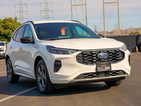 Used 2024 Ford Escape ST-Line w/ Tech Pack #1 image 6