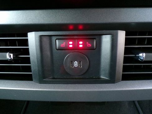 Used 2024 Ford F250 Lariat w/ Lariat Ultimate Package image 12