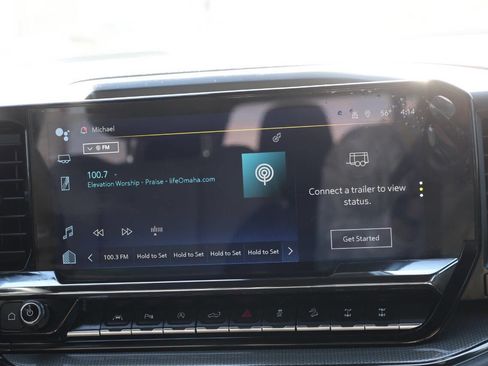 Used 2024 Chevrolet Silverado 1500 ZR2 w/ Technology Package image 17