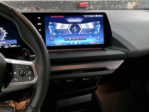 Certified 2025 BMW M235i xDrive w/ Premium Package image 9