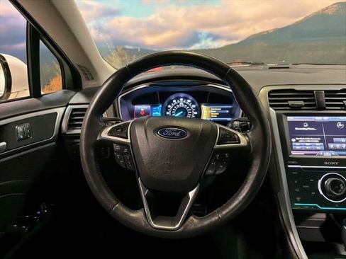 Used 2014 Ford Fusion Titanium AWD/4WD image 44