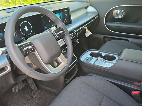 New 2026 Hyundai Ioniq 9 S RWD image 17