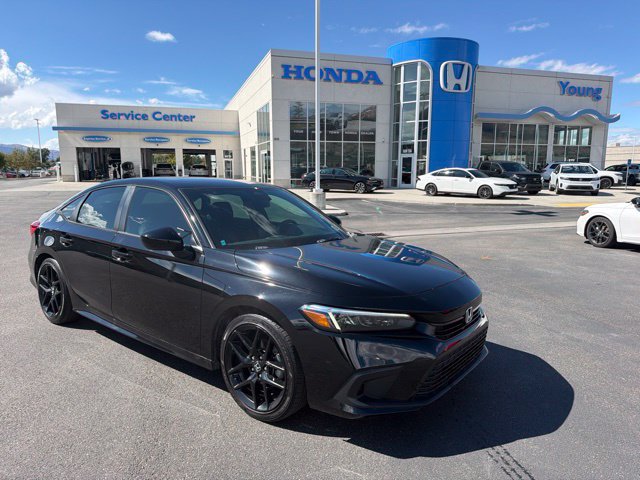 Used 2023 Honda Civic Sport image 1