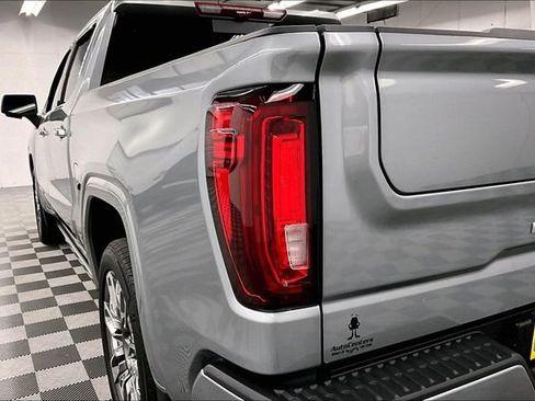 Used 2025 GMC Sierra 1500 Denali Ultimate AWD/4WD image 37