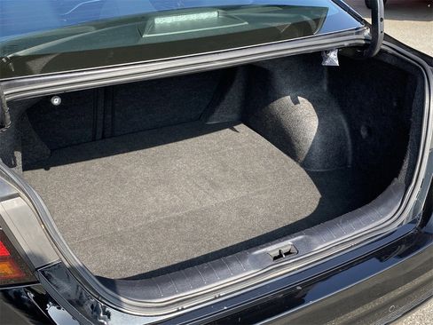 Certified 2025 Nissan Altima 2.5 S image 12