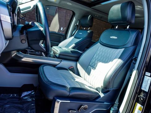 Used 2023 Ford F150 Limited image 6