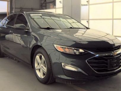 Used 2020 Chevrolet Malibu LS w/ Driver Confidence Package II