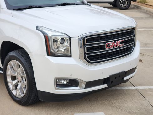 Used 2020 GMC Yukon XL SLT image 7