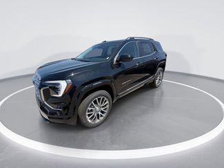 New 2026 GMC Terrain Denali AWD/4WD video 4