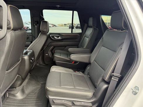 Used 2022 Chevrolet Tahoe Premier w/ Premium Package 2 AWD/4WD image 12