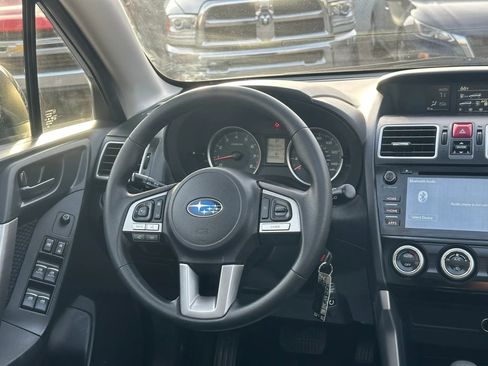 Used 2018 Subaru Forester 2.5i Premium w/ All-Weather Package AWD/4WD image 16