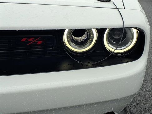 Certified 2023 Dodge Challenger R/T w/ Plus Package image 20